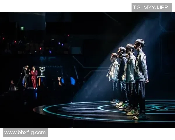 探索IG战队协作新模式:英雄联盟中的团队变革与成功之道