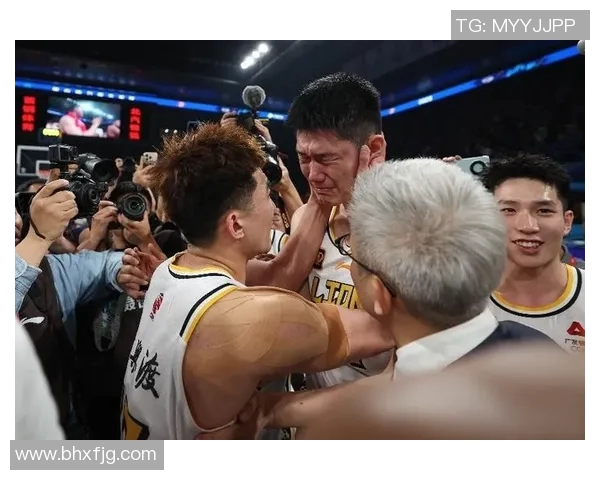 胡金秋:从青涩新星到CBA赛场的闪耀巨星之路